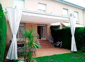 Instalación de Pérgola Pared - Portería en Fuenlabrada.